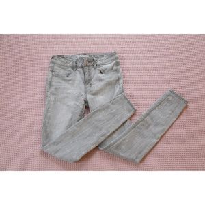 American Eagle Grey jeans
